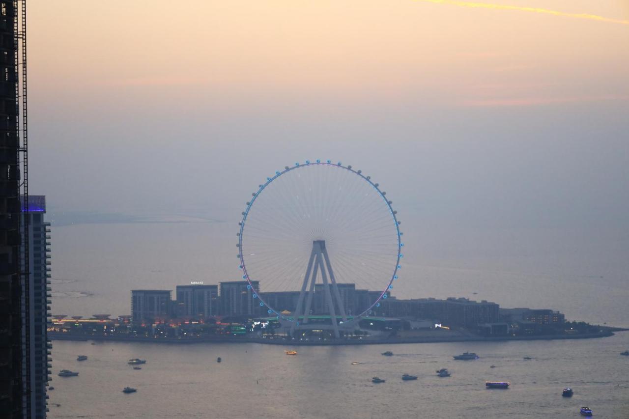 At The Top Marina, Award Winning Property, Walk To Beach And Metro Station, Coliving Dubai Exterior photo