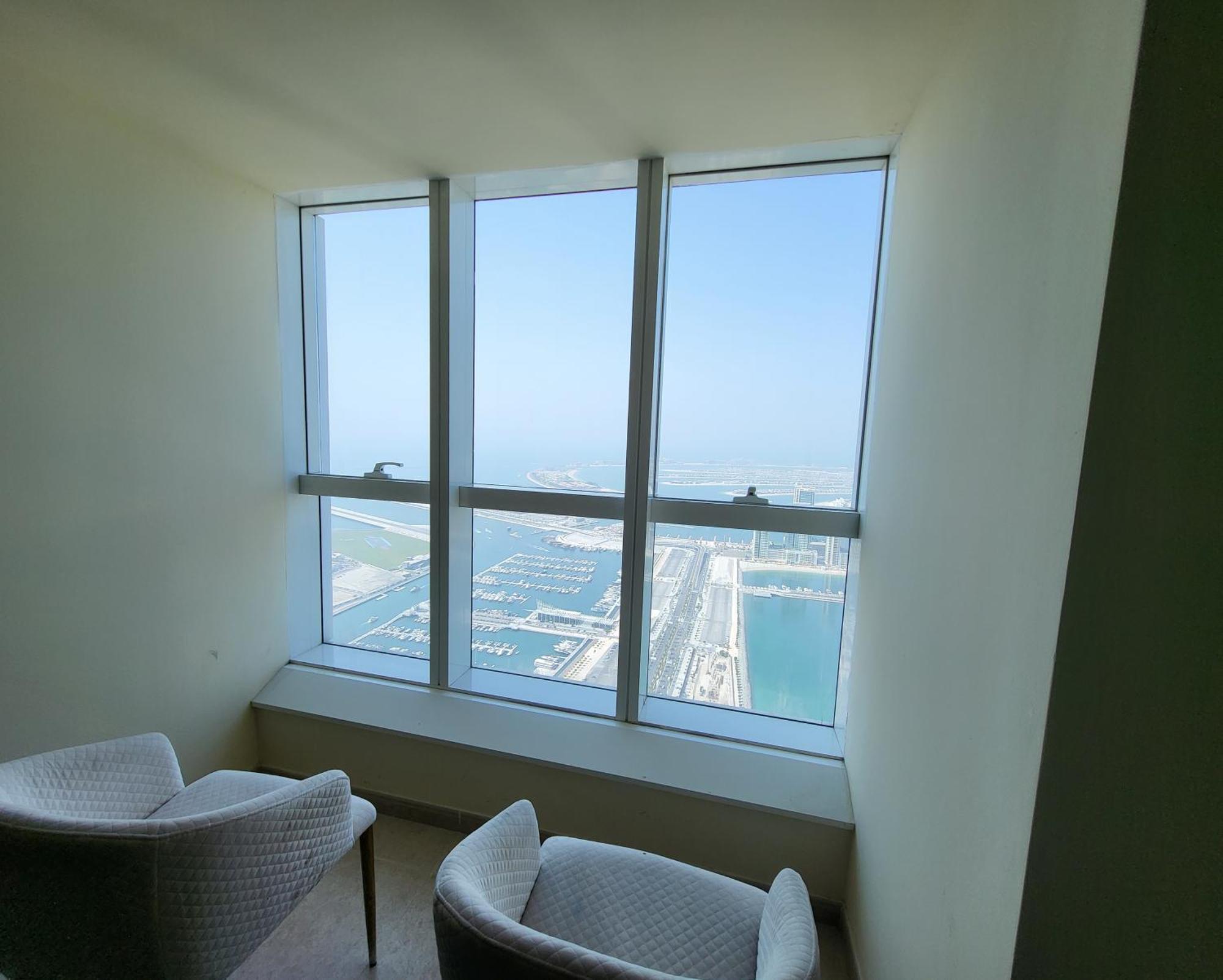 At The Top Marina, Award Winning Property, Walk To Beach And Metro Station, Coliving Dubai Exterior photo